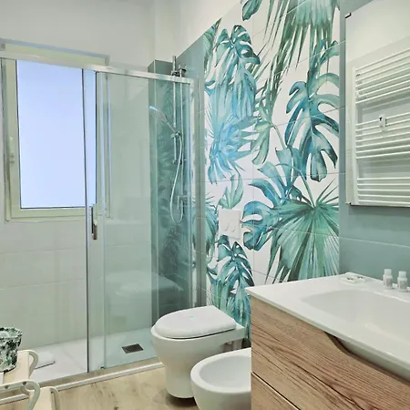 Moderno Loft Finemente Arredato Apartman