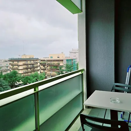 Moderno Loft Finemente Arredato Apartman