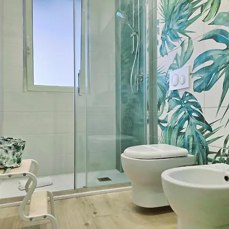 Moderno Loft Finemente Arredato * Bari