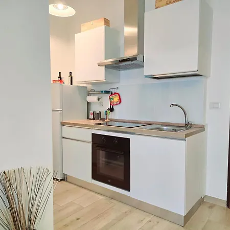 Moderno Loft Finemente Arredato Apartmán *